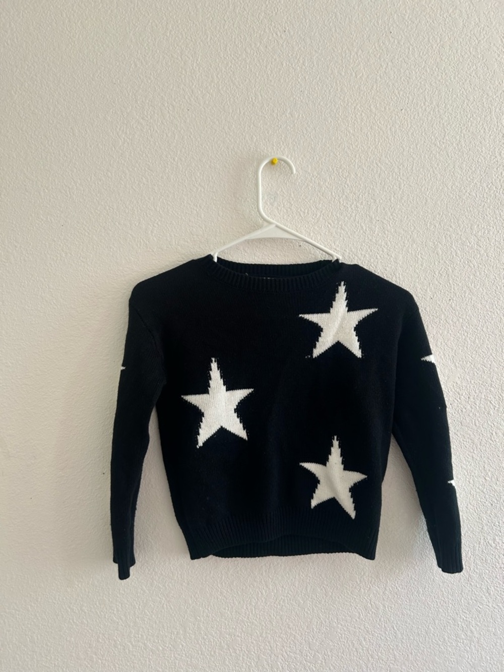 SHEIN Black Crewneck Sweater with White Star Accents